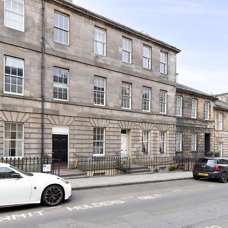 Altido Glamorous 2-Bed Flat Near Edinburgh Castle ภายนอก รูปภาพ