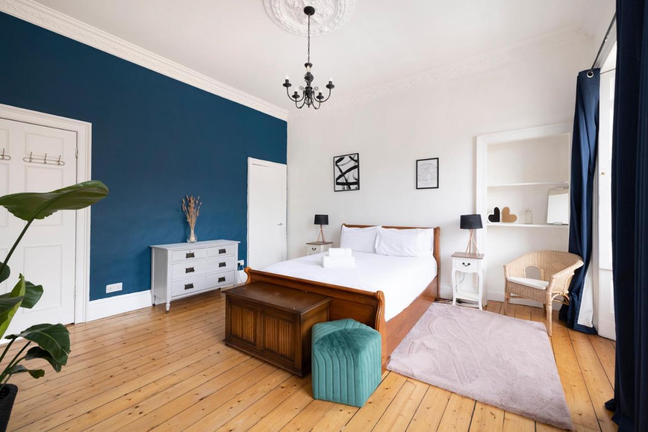 Altido Glamorous 2-Bed Flat Near Edinburgh Castle ภายนอก รูปภาพ
